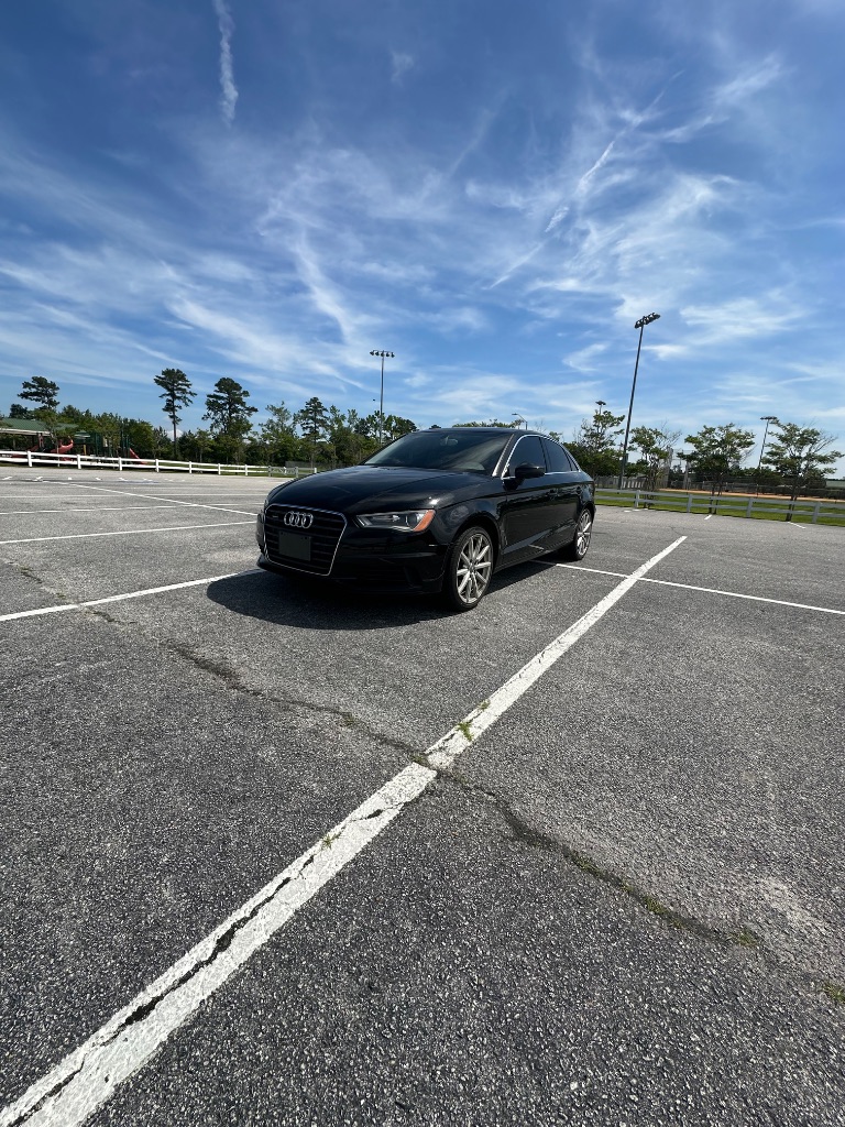 2015 Audi A3 2.0T quattro S tronic Premium Plus's photo