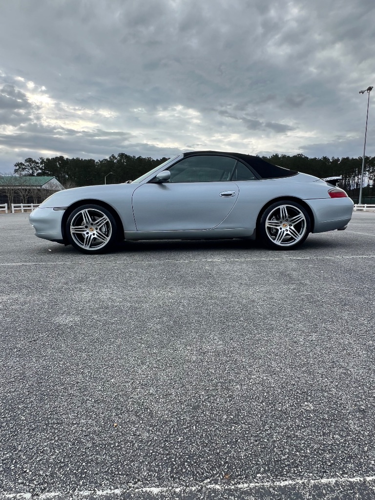 2000 Porsche 911 CARRERA