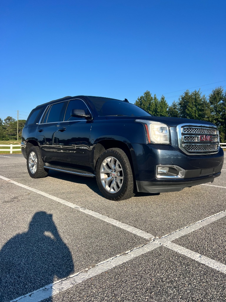2017 GMC Yukon SLE's photo