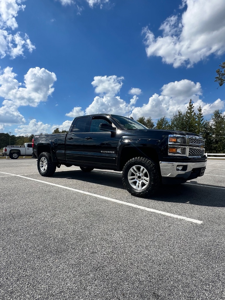2015 Chevrolet Silverado 1500 LT's photo