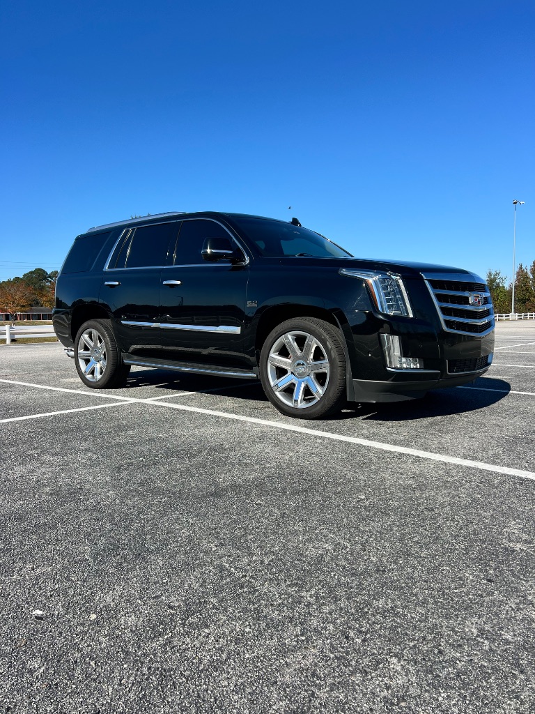 2017 Cadillac Escalade Luxury