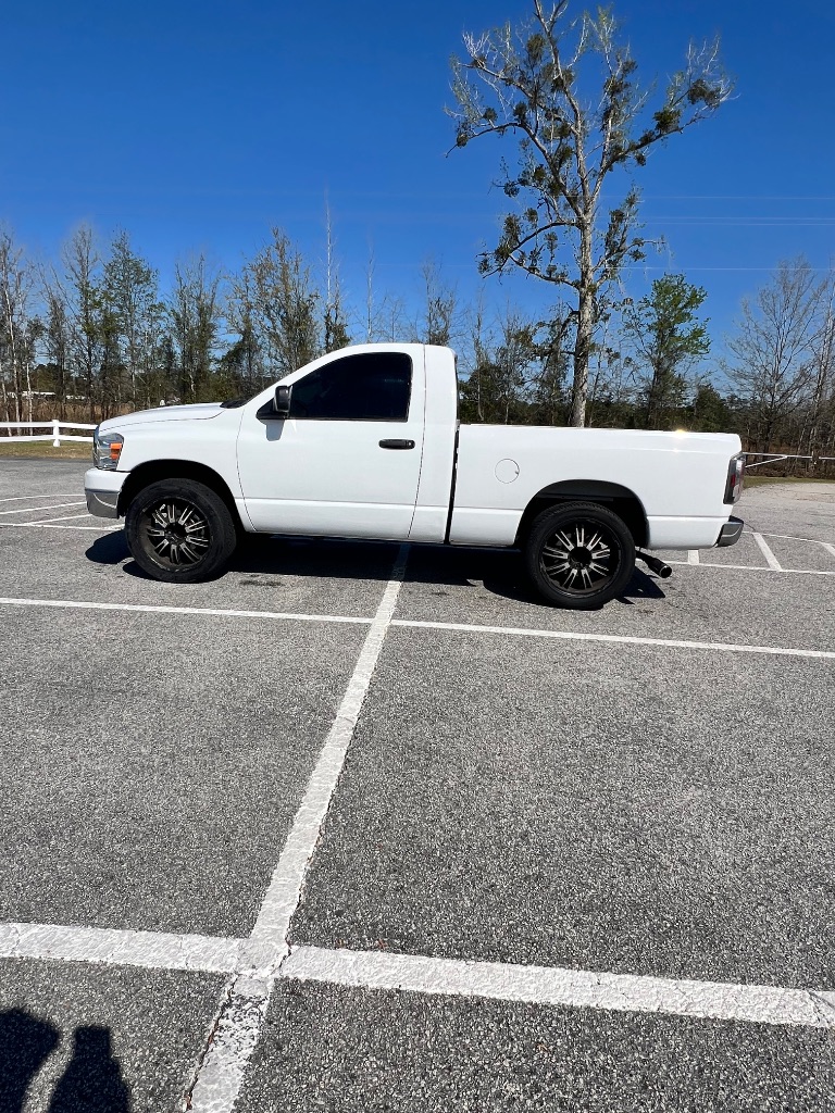 2008 Dodge Ram 1500 Pickup ST - Photo 8